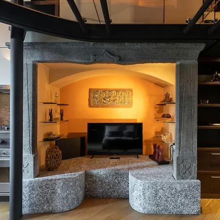 Apartment Secret Retreat With View By Halldis *